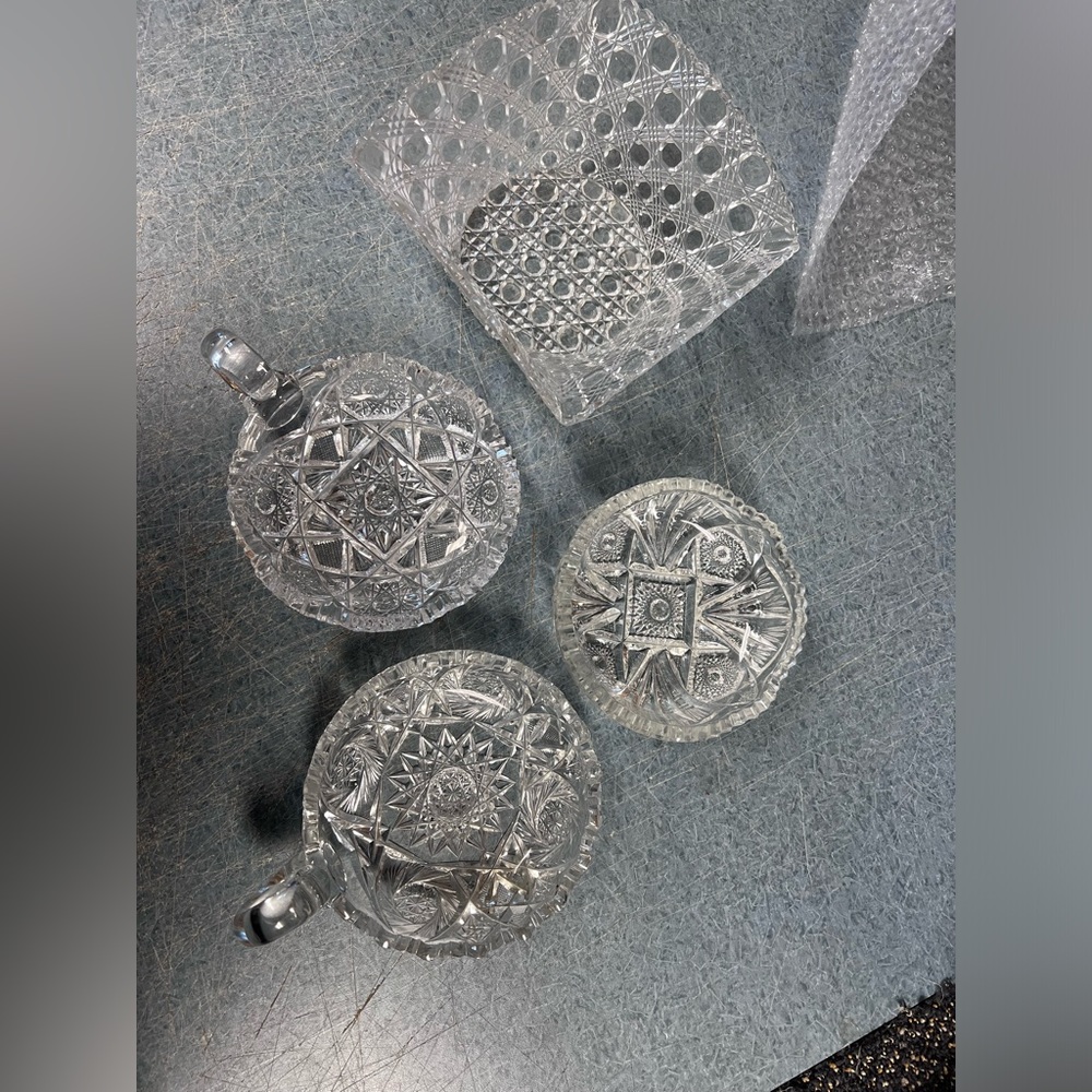 Crystal dishes